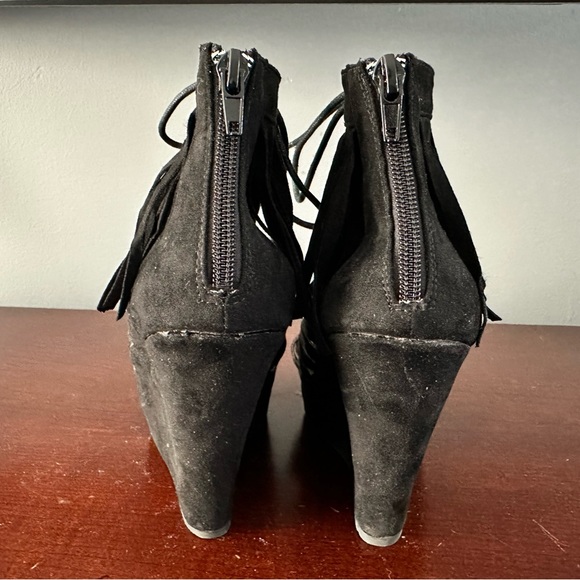 Black Wedges Sandals - Picture 4 of 6